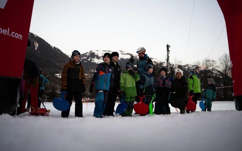 lowres_vertical_up_2026_02_28_c_peakpixelcafe_195.jpg