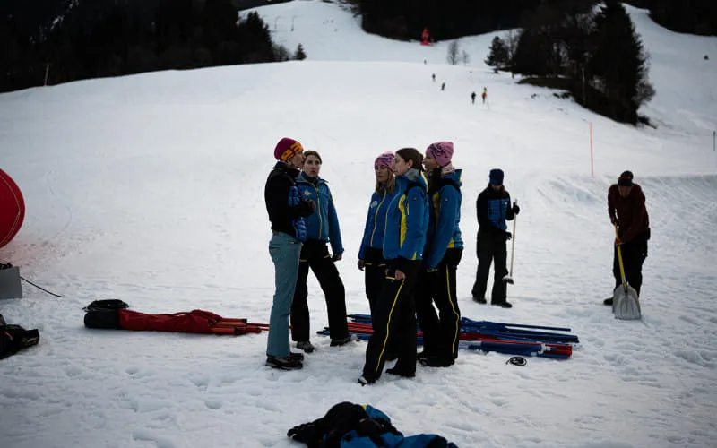 lowres_vertical_up_2026_02_28_c_peakpixelcafe_155.jpg