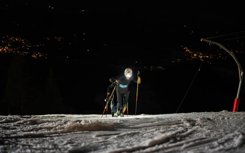 lowres_vertical_up_2026_02_28_c_peakpixelcafe_399.jpg