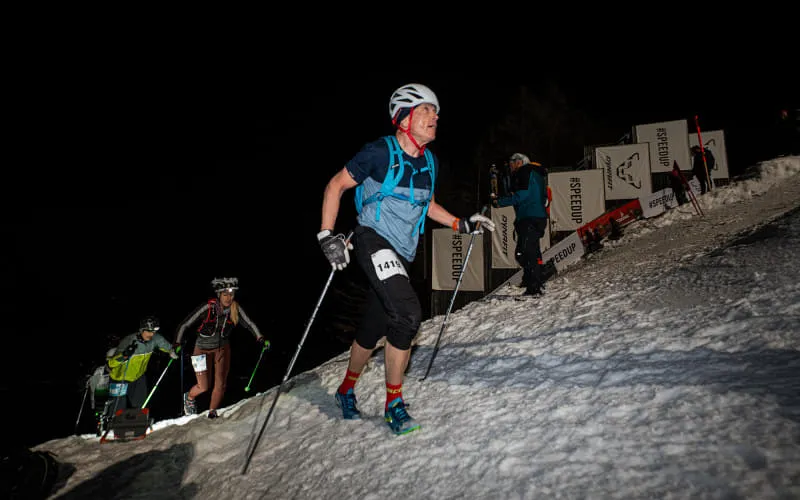 lowres_vertical_up_2026_02_28_c_peakpixelcafe_484.jpg